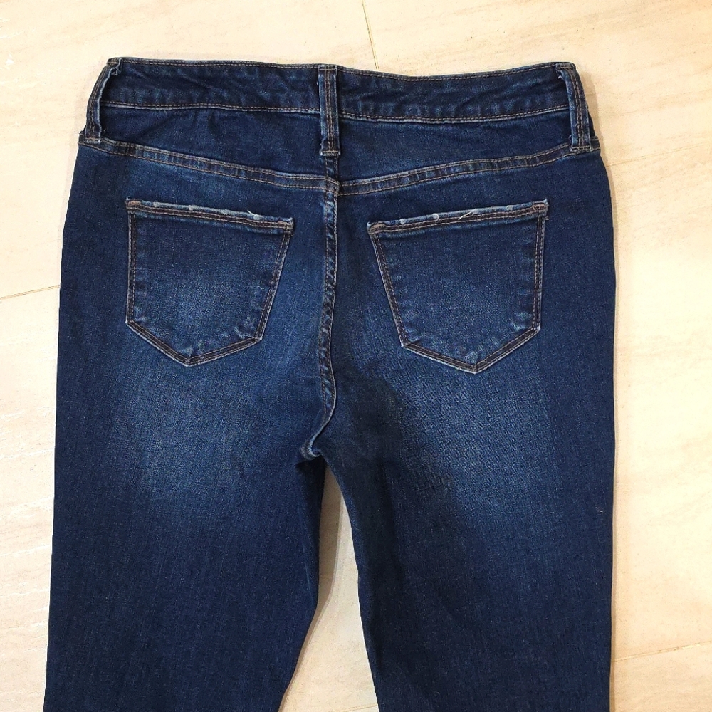 Universal Thread Mid Rising Jegging - Picture 8 of 15
